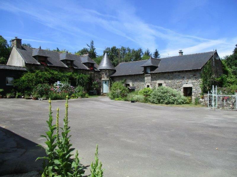 Le Petit Chateau, Matisse Noyal-Pontivy Exteriör bild